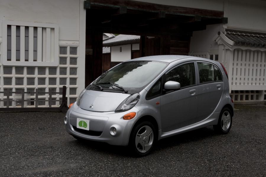  Mitsubishi i-MiEV 2012 года  (US) (фото 205 из 234)